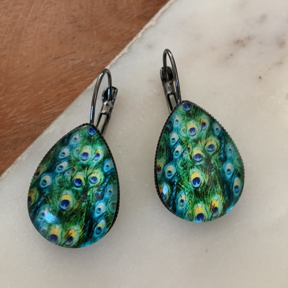Green Peacock Teardrop Earrings - Picture 4 of 6